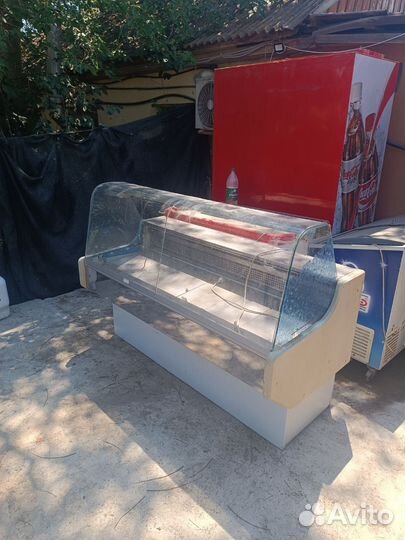 Холодильная витрина
