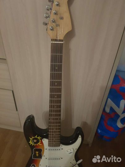 Электро гитара бу