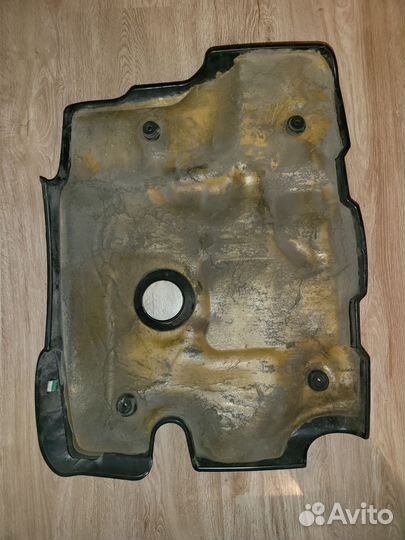 Крышка двигателя ssangyong kyron