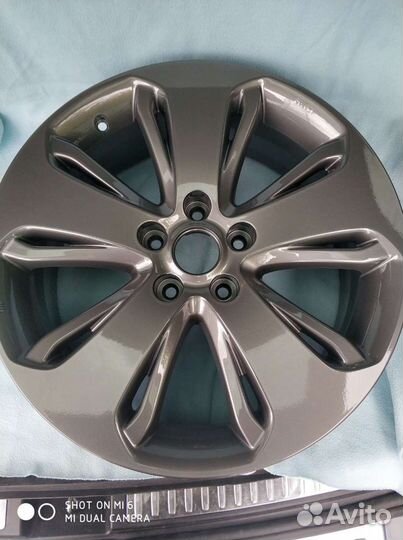 Оригинальные Литые диски r18 5x114.3