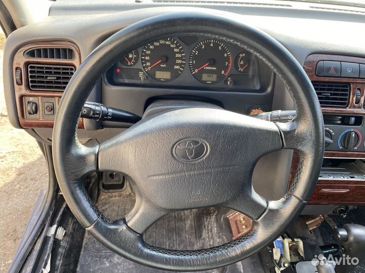 Руль Toyota Avensis T220