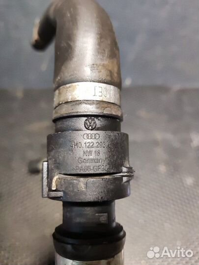 Патрубок системы охлаждения Audi A6 C7 cdnb 2014