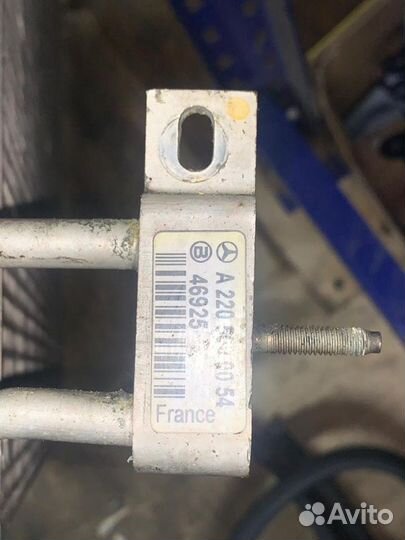 Радиатор кондиционера на Мерседес w220