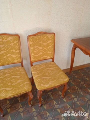 Стол и 6 стульев. Румыния