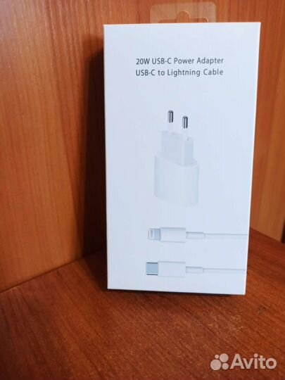 Зарядка Apple USB-C 20w+кабель Type-C lighting