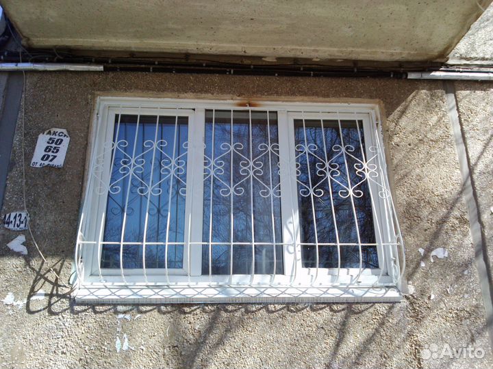 Установка решеток на окна Rp 6.4