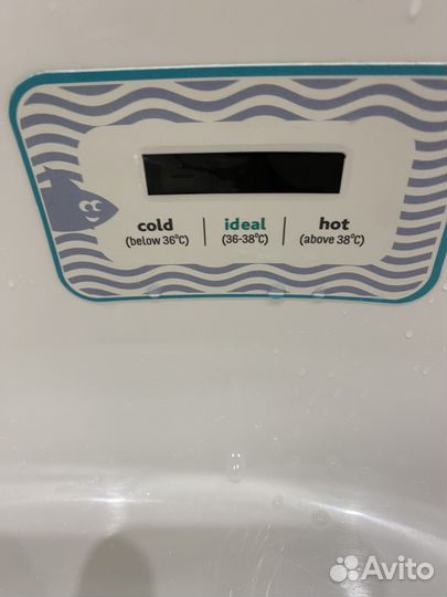 Детская ванночка с термометром