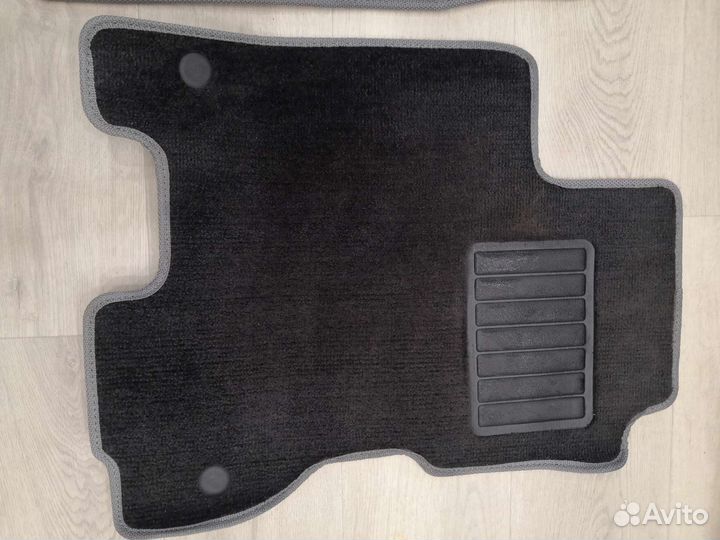 Автомобильные коврики Renault Koleos