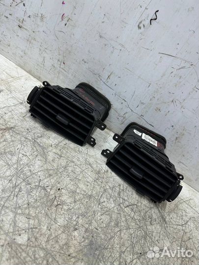 Дефлектор печки Hyundai Grand Starex 1