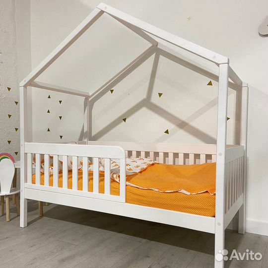 Детская кровать домик односпальная