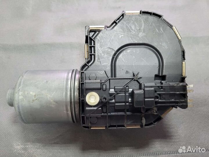 Мотор передних дворников Peugeot 308