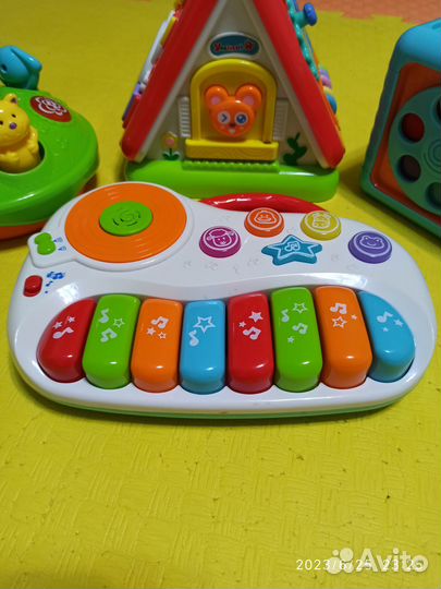 Игрушки детские пакетом со звуком музыкальные