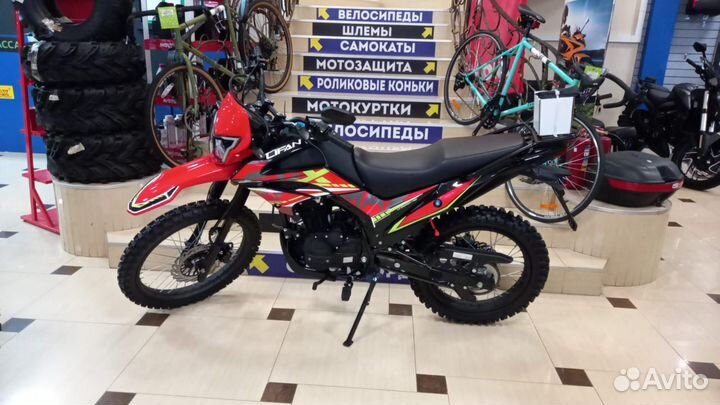 Мотоцикл Bajaj Pulsar 180