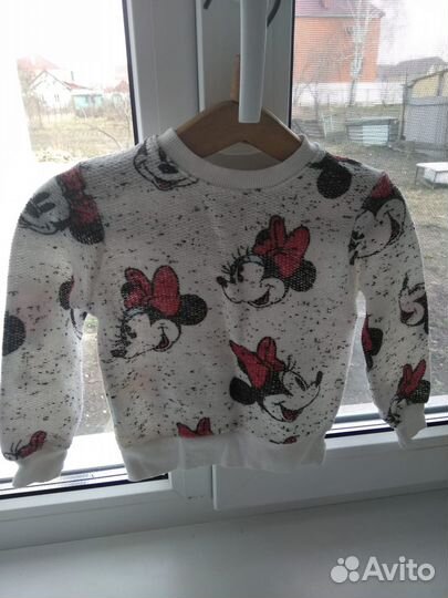 Свитер на девочку на 3-3.5 года