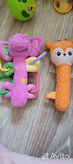 Развивающие игрушки и просто игрушки