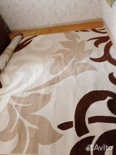 Ковер б/ у размер 250*350