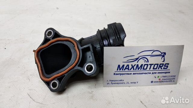 Фланец системы охлаждения Mercedes-Benz C W204 3.5