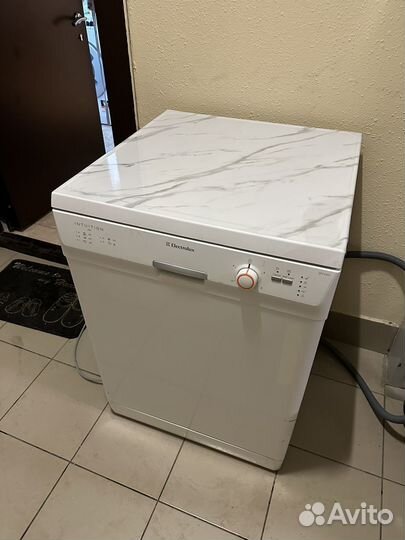 Посудомоечная машина Electrolux 60 см