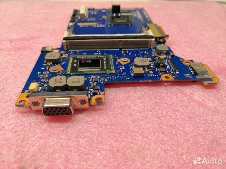 Материнская плата для Toshiba Satellite R830