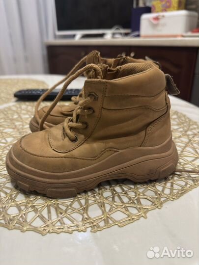 Ботинки zara 23