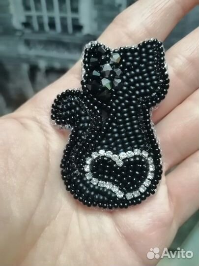 Брошь чёрный кот