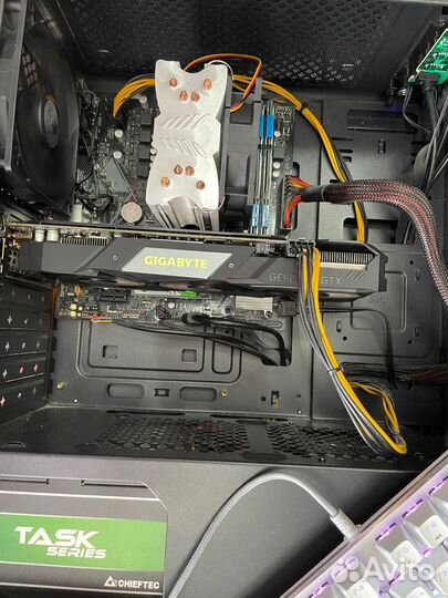 Игровой пк с монитором