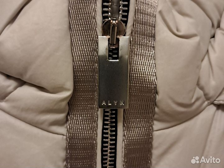 Пуховик moncler оригинал