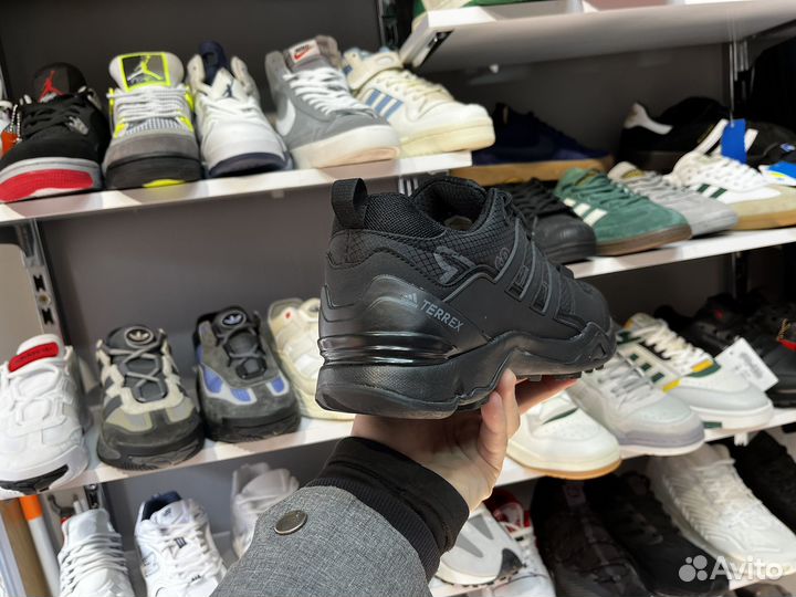 Кроссовки adidas terrex термо