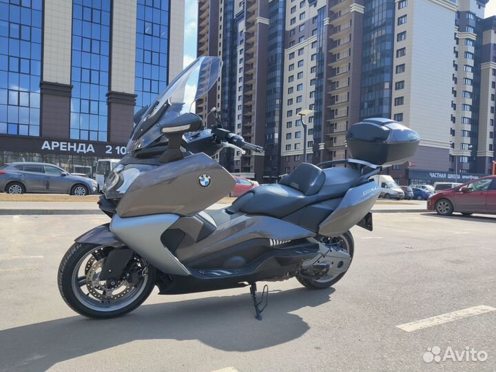 Максискутер bmw c650gt