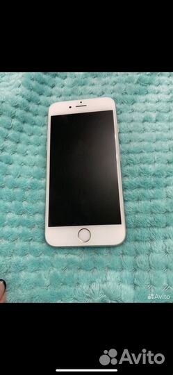 iPhone 6S, 64 ГБ