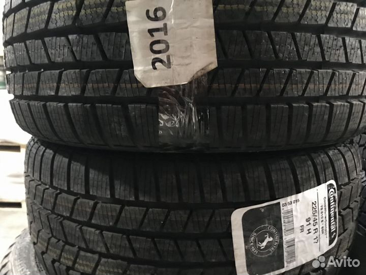Continental ContiWinterContact TS 810 Sport 225/45 R17