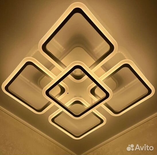 Люстра потолочная светодиодная с пультом 144вт