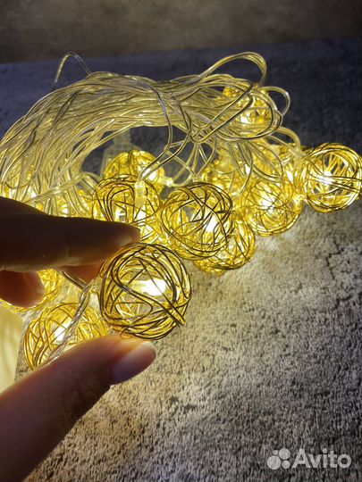 Гирлянда интерьерная шарики плетеные