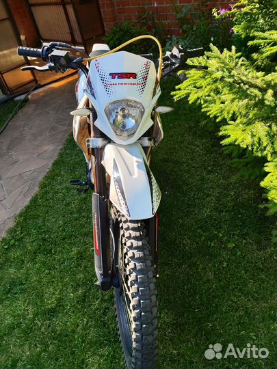 TSR200