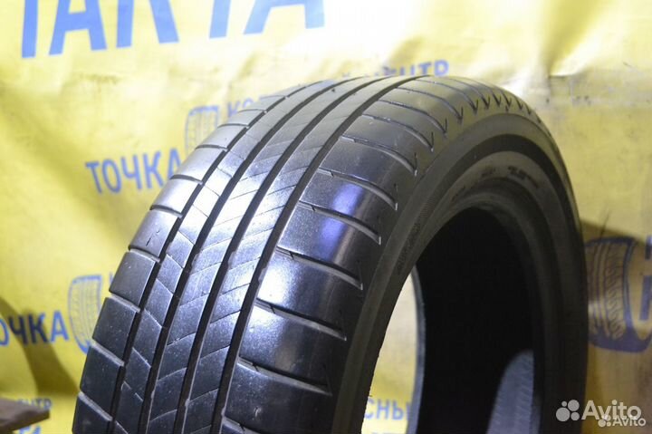 Bridgestone Turanza T005 215/55 R17