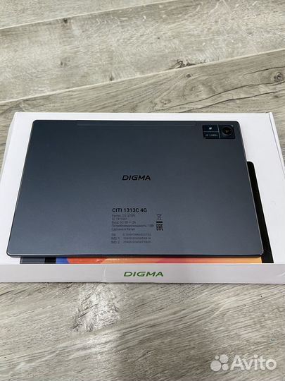Планшет новый digma 10.1 серый
