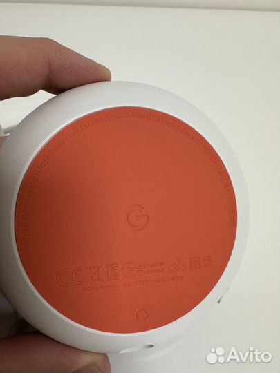 Умная колонка Google Home mini