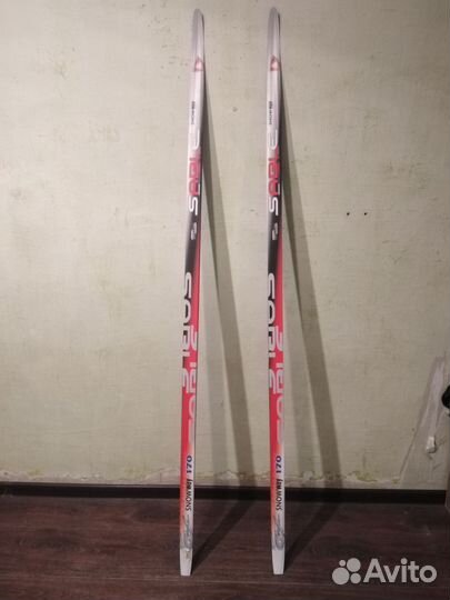 Беговые лыжи