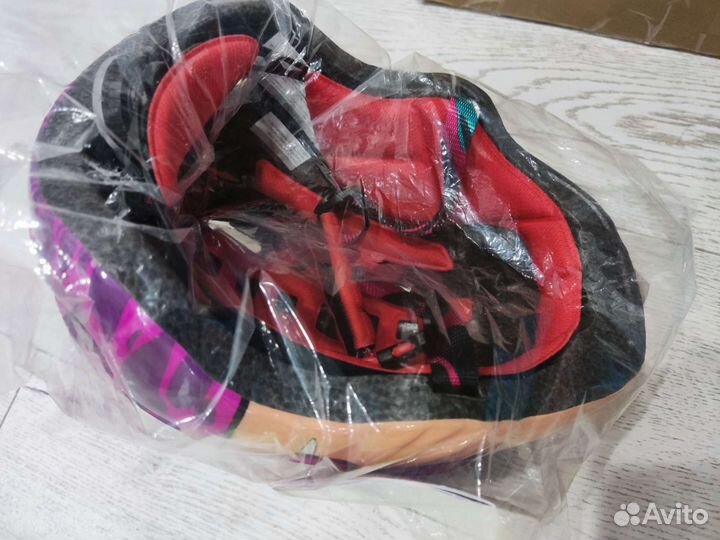 Новый шлем Дракон размера 48-52 см