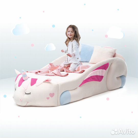 Мягкая детская кровать для девочки