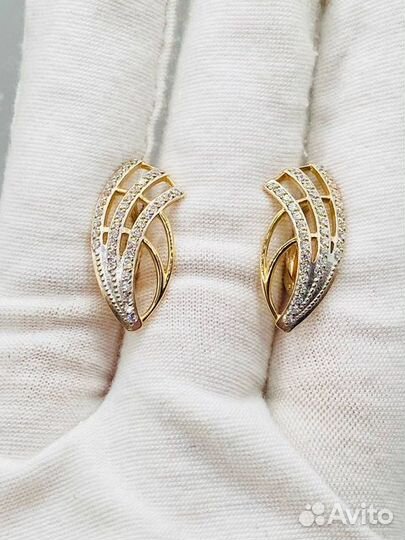 Золотые серьги с фианитом