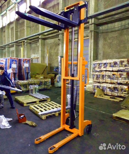 Штабелер гидравлический