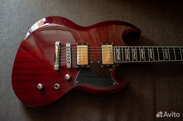 Электрогитара ESP LTD Viper-1000 Deluxe 2012