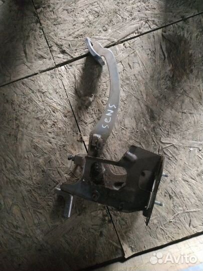 Педаль сцепления Заз Сенс T100 1.3 2008