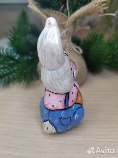 Елочные игрушки из фарфора