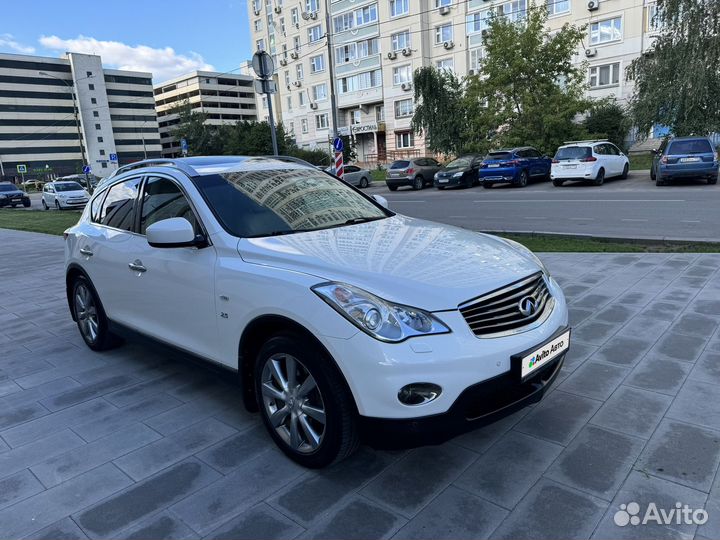 Infiniti QX50 2.5 AT, 2014, 174 000 км