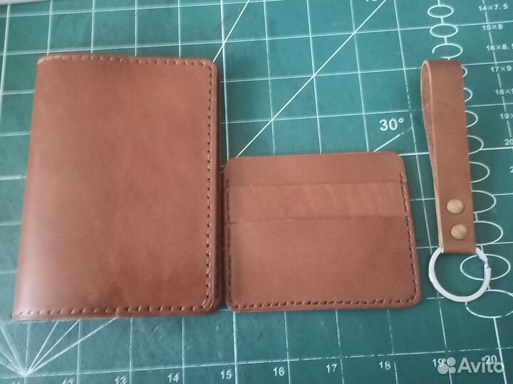 Обложка на паспорт с картхолдером