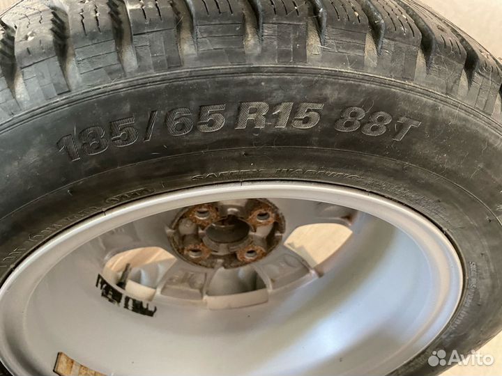 Зимняя резина с литыми дисками R15