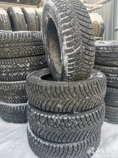 Michelin X-Ice North 4 SUV 215/60 R17, 4 шт