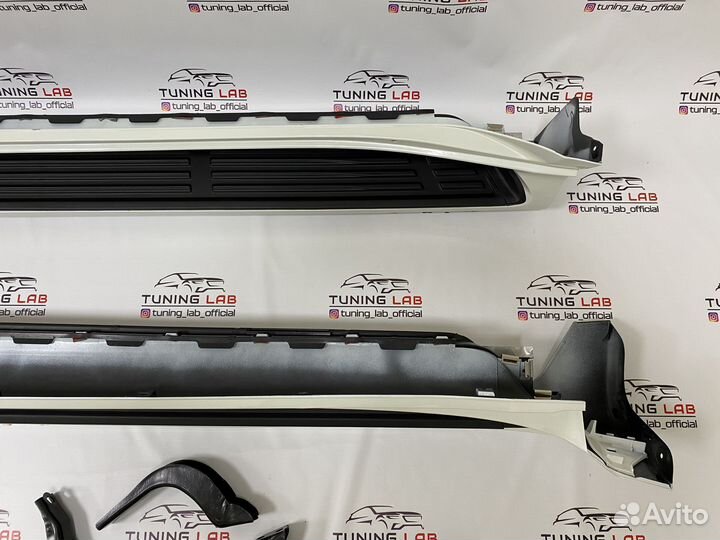 Prado 150 Пороги в стиле Lexus GX K6HL2